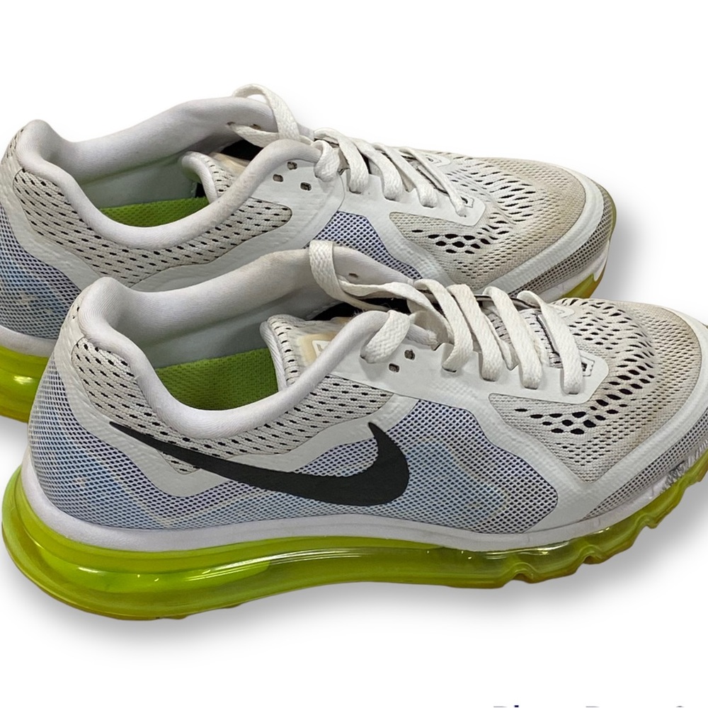 NIKE AirMax 2014 Men’s Shoes. Color-White/Yellow, Size-8. Gently Preowned.
